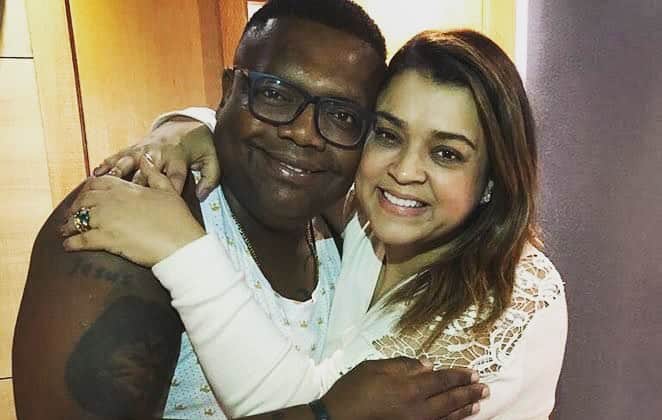Preta Gilのインスタグラム：「Uma das maiores felicidades que tive na minha carreira foi gravar essa canção com MC Marcinho. Lembro do dia da gravação no estúdio no @eubatuta ele chegou daquele jeitinho dele tímido muito educado , em poucos minutos já estávamos gargalhando com suas brincadeiras, foi realmente mágico, uma honra , jamais irei me esquecer !!! Descanse em paz meu querido,  meus sentimentos a família, amigos e fãs do Marcinho!!!!」