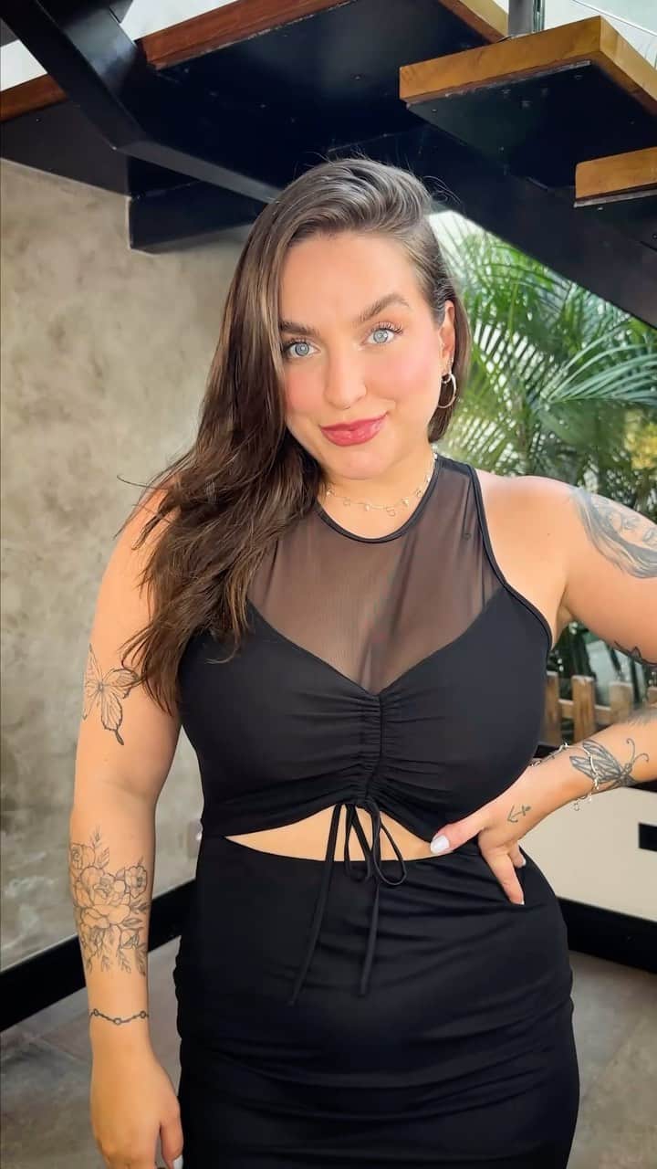Bruna Unzuetaのインスタグラム：「Pensa em acessórios versáteis gente? Que vão com todos os tipos de looks e dão aquele toque especial. Só @moranaoficial tem essa variedade de acessórios de alta qualidade, que além de acessíveis combinam com várias ocasiões, trazendo um pouco mais da nossa personalidade para o Look. #publi」