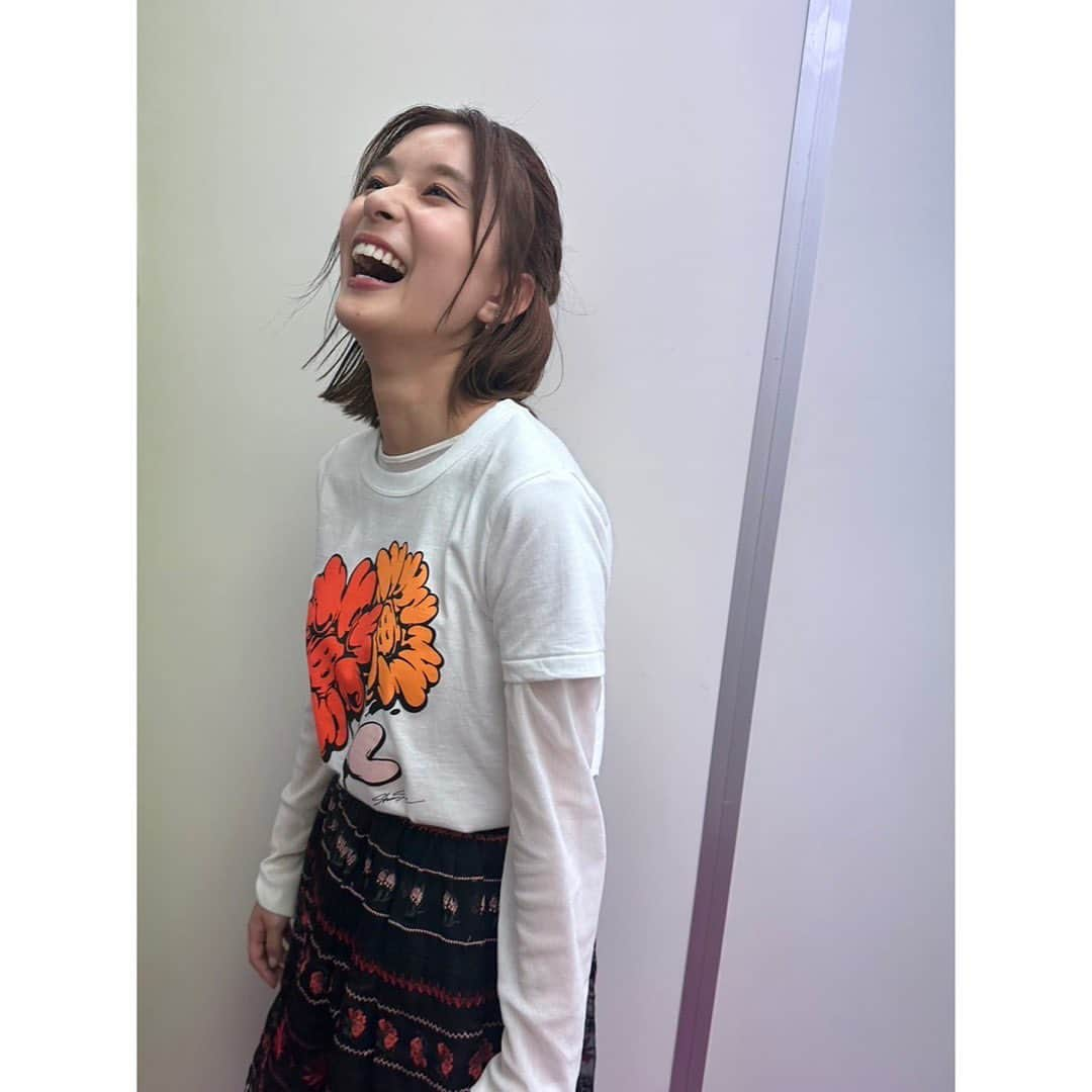 芳根京子さんのインスタグラム写真 - (芳根京子Instagram)「24時間テレビ そして「虹色のチョーク」 ありがとうございました🌈　  働くことでしか得られない幸せ これからも噛み締めて頑張りたいです。  キットパスやさしい！」8月27日 0時37分 - yoshinekyoko