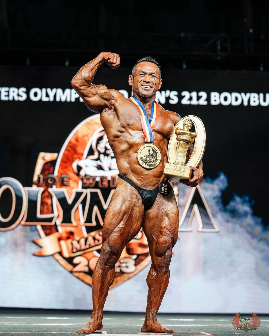 Hidetada Yamagishiさんのインスタグラム写真 - (Hidetada YamagishiInstagram)「Your 2023 @mastersolympiaofficial 212lbs Champion! 🏆 @hideyamagishi」8月27日 1時30分 - hideyamagishi