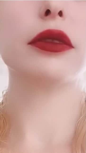 ペティート・メラーのインスタグラム：「@nitsanzapler @tamafuchs @adiadmoni @inbali_ @tamafuchs 🤍🤍🤍🤍🤍🐇🦢🤍🤍🤍🤍」