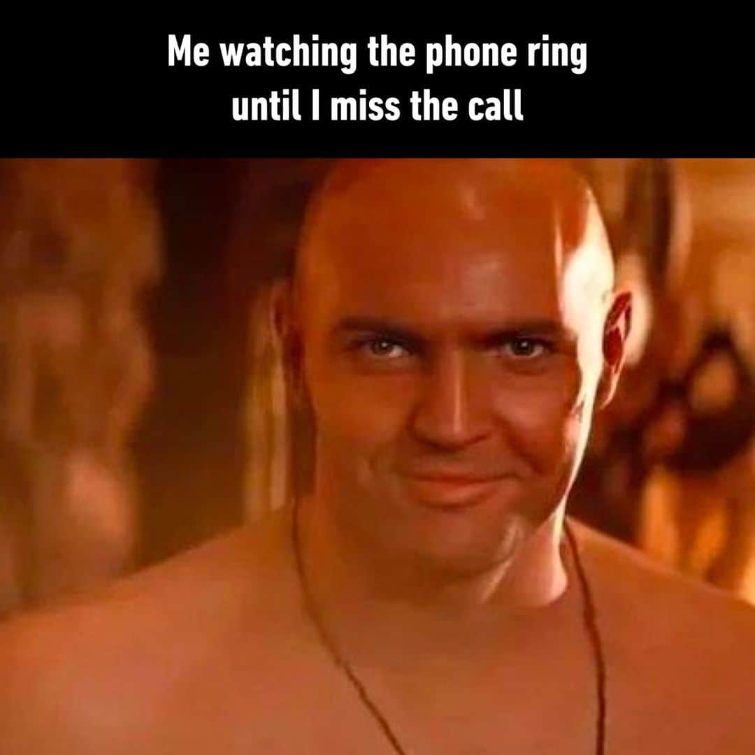 9GAGさんのインスタグラム写真 - (9GAGInstagram)「especially when I don't recognize the number  - #phone #phonecall #ringing #memes #9gag」8月27日 4時00分 - 9gag