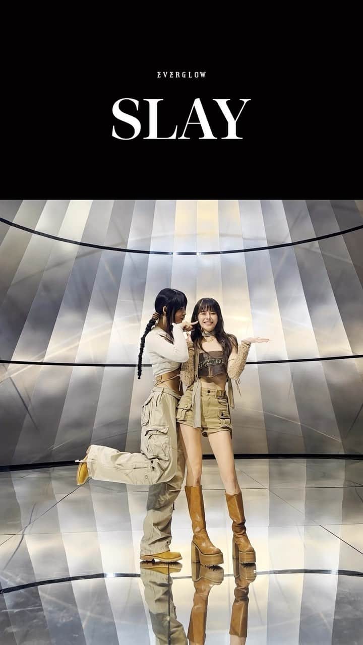 EVERGLOWのインスタグラム：「🐶🐰 Na na na na na na #EVERGLOW #에버글로우 #이유 #EU #시현 #SIHYEON #ALL_MY_GIRLS #SLAY #CSC_Challenge」