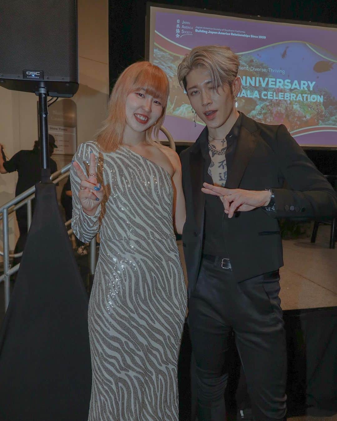 のインスタグラム：「: 初めてMIYAVIさんにお会いしましたが、もう全てがスターでした🌟 そして光栄なことに生演奏を…🎵💜 私もサッカーで誰かを魅了し 誰かを救えるようなそんなサッカー選手に人間になりたいと強く思いました。  素敵な時間をありがとうございました🙏」