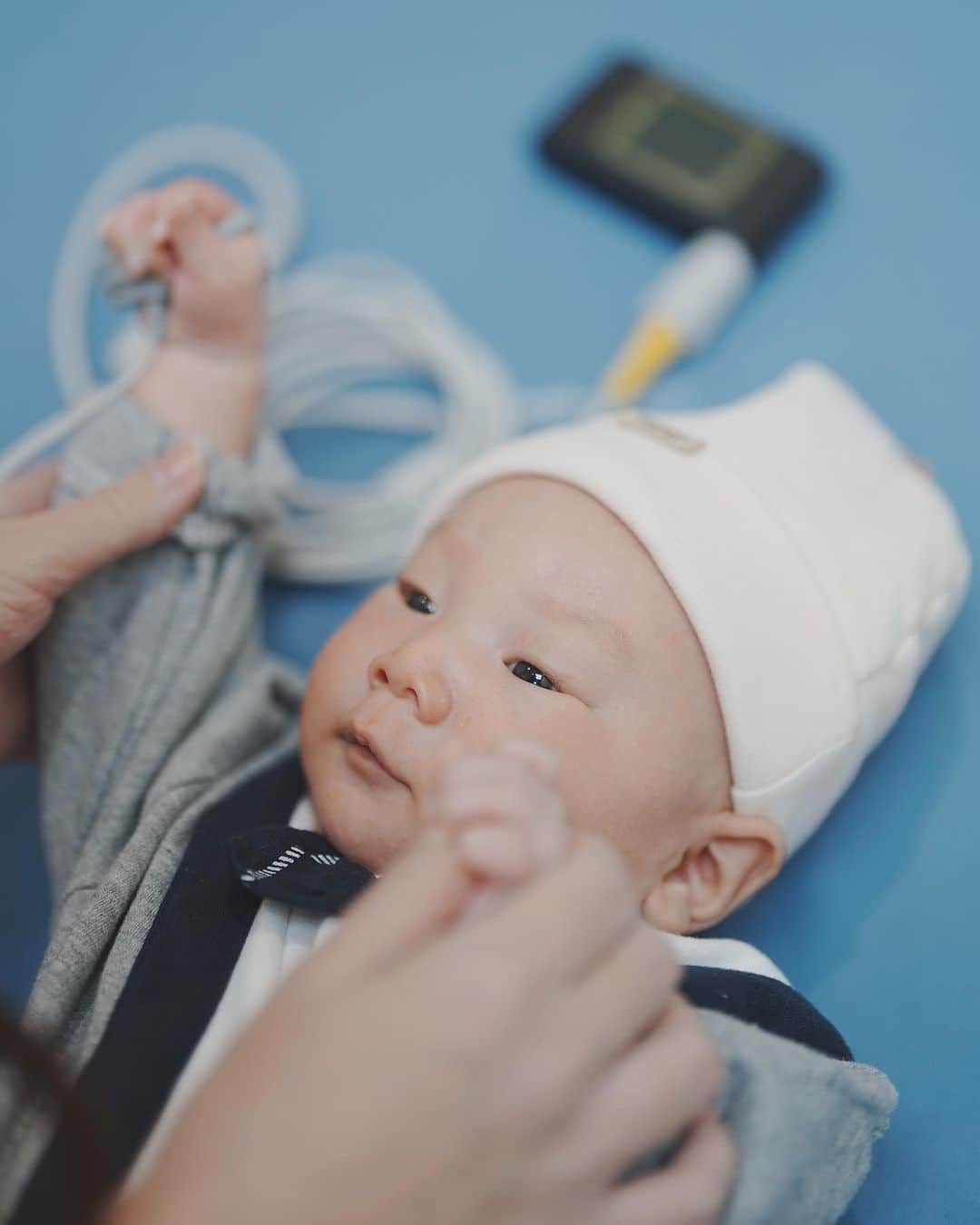 インヤさんのインスタグラム写真 - (インヤInstagram)「เพราะสุขภาพของลูกคือเรื่องที่สำคัญ ขอบคุณโรงพยาบาลลำพูนใกล้หมอมากๆนะคะ ที่ดู Baby Kota 👶🏻 เป็นอย่างดีเลย โรงพยาบาลทั้งใหม่ทั้งสะอาดมากๆเลยค่ะ แถมคุณพยาบาลก็มือเบาสุดๆ ฉีดยาไป2 เข็ม💉Baby Kota หลับปุ๋ยเฉยเลย 😴 💤 คุณหมอก็ให้คำแนะนำดีมาก มาใช้บริการที่นี่รู้สึกอุ่นใจสุดๆไปเลย ✨」8月27日 14時44分 - yingya_thanijachinya