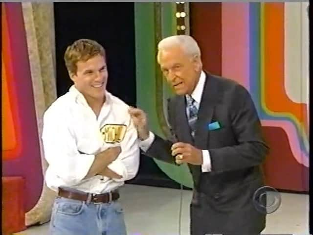 マイケル・ドイルのインスタグラム：「So sad to hear about Bob Barker’s passing. This was one of the most (to use Bob Barker’s words) SPLENDIFEROUS days of my life! I had $127 to my name when @cherylhawker got tickets for a big group of us. The pages in those baggy jeans are sides to an audition I didn’t get. But who cares? I spun that wheel!!」