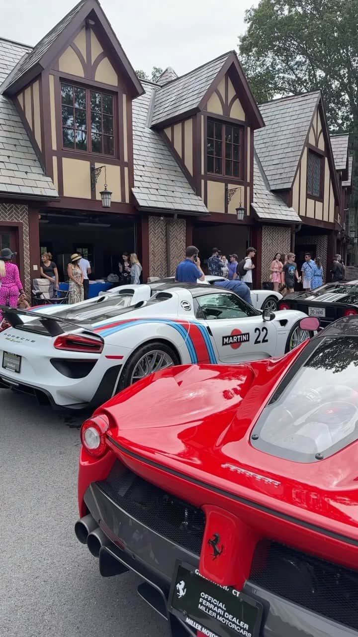 CarsWithoutLimitsのインスタグラム：「A quick look at some of the cars from @sparky18888 Annual Castle Shoot for @dreamrideexp   #carswithoutlimits」
