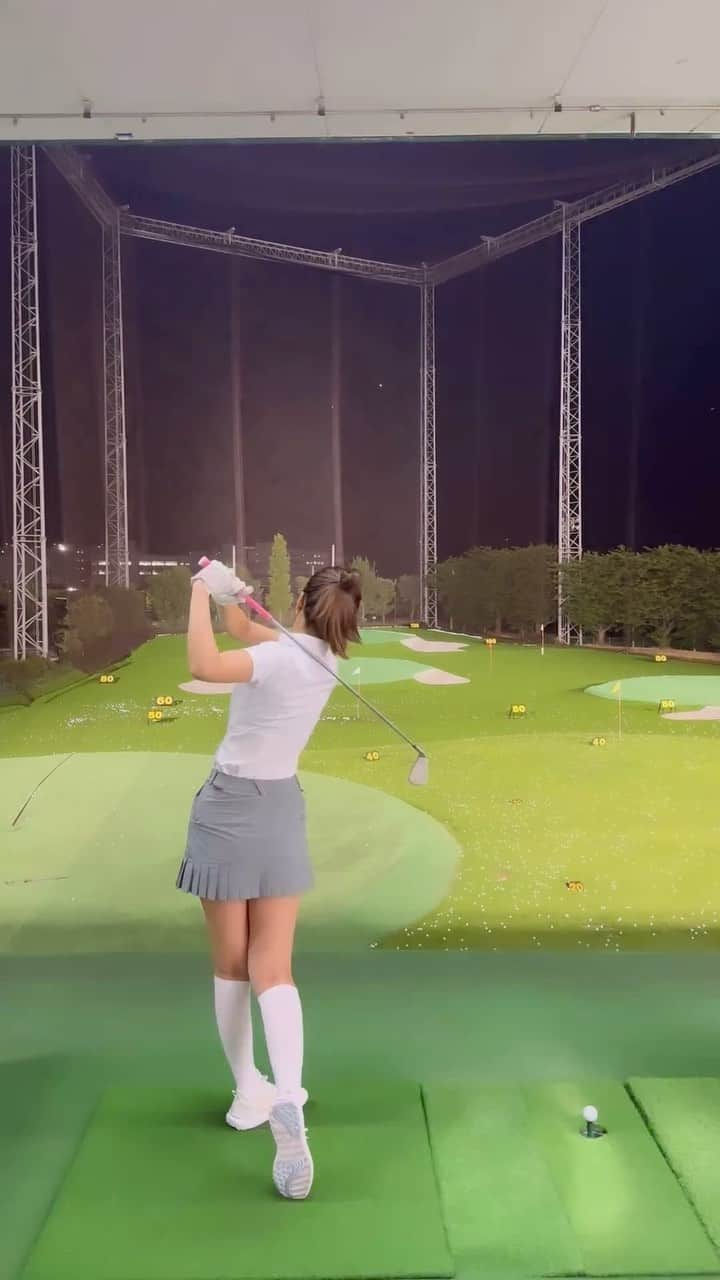 Mai Yamadaのインスタグラム：「練習あるのみ🏌️‍♀️  @ginger_magazine  @gingergolfteam @taylormade_golf_japan_apparel_  @colehaanjapan #GINGERmagazine #gingergolfteam #ggt100 #ggt100_4期生 #テーラーメイドアパレル  #JointheT #ツアーテーラーメイド  #クラブテーラーメイド #colehaan #ゴルフ女子#ゴルフ初心者#ゴルフウェア#ゴルフコーデ#ゴルフ練習 #ゴルフファッション #ゴルフシューズ#golfbeginner#golffashion #golfgirl」