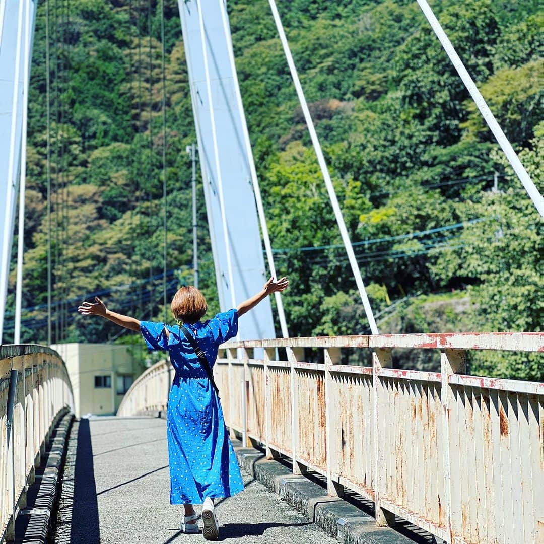 千葉あやのインスタグラム：「. 休暇⛰️✨ リフレッシュしました😊  ありがとうございました✨  #帰省 #山梨県 #山梨県身延町 #下部温泉 #坂本彩 #坂本彩ものまね」