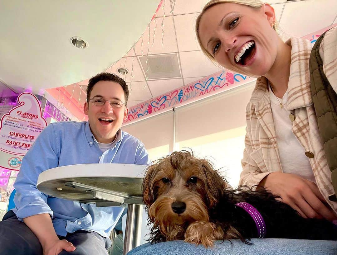 ベン・サヴェージのインスタグラム：「Happy National Dog Day 🐶」