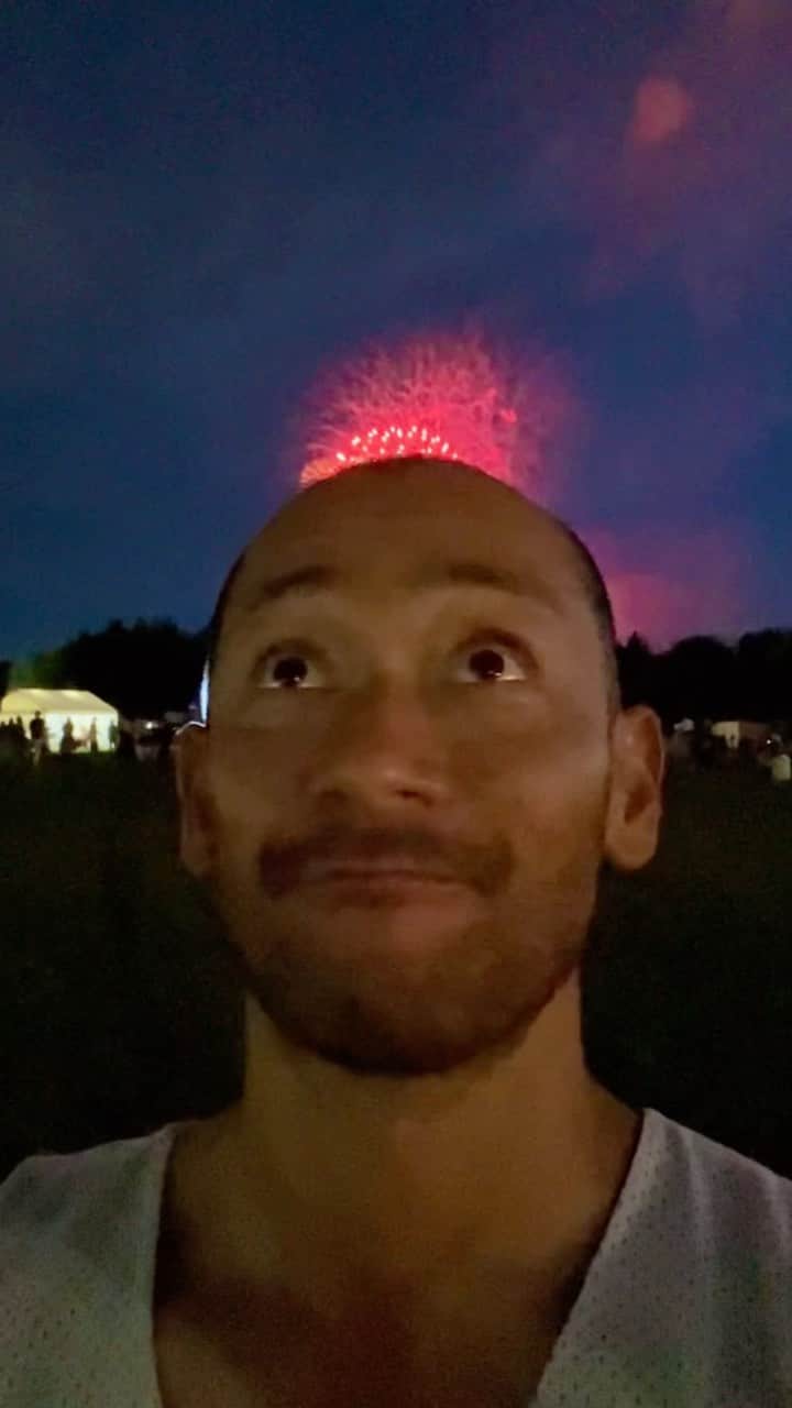 山根和馬のインスタグラム：「Ideas come to him like fireworks #reels #fyp #fireworks #japan」