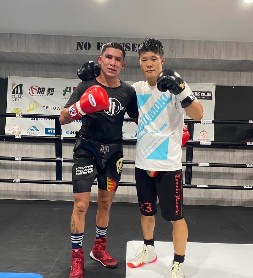 亀田和毅のインスタグラム：「実戦スタート」