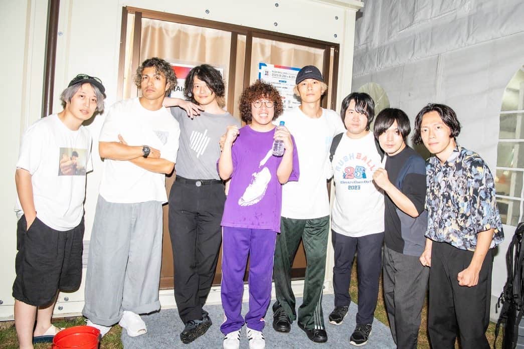 川上洋平のインスタグラム：「last night our gig was cancelled due to heavy rain and thunder yes it really sucks  but people of RUSHBALL worked so hard to organize it hats off to RUSHBALL  & hope everyone was safe and had a great evening even though we couldn't play see you on November Osaka big love to you all  昨夜は雷雨のために我々のギグは中止になりました 悔しいけど仕方ない ラッシュボールのスタッフの皆様は尽力していただきました 本当にありがとうございます お客さんも無事に帰宅できたことを祈っています 大阪はまた11月にツアーで来るので その時ぶちかましょう またね  photo 不完全燃焼組  今日は最後まで晴れますように☀️」