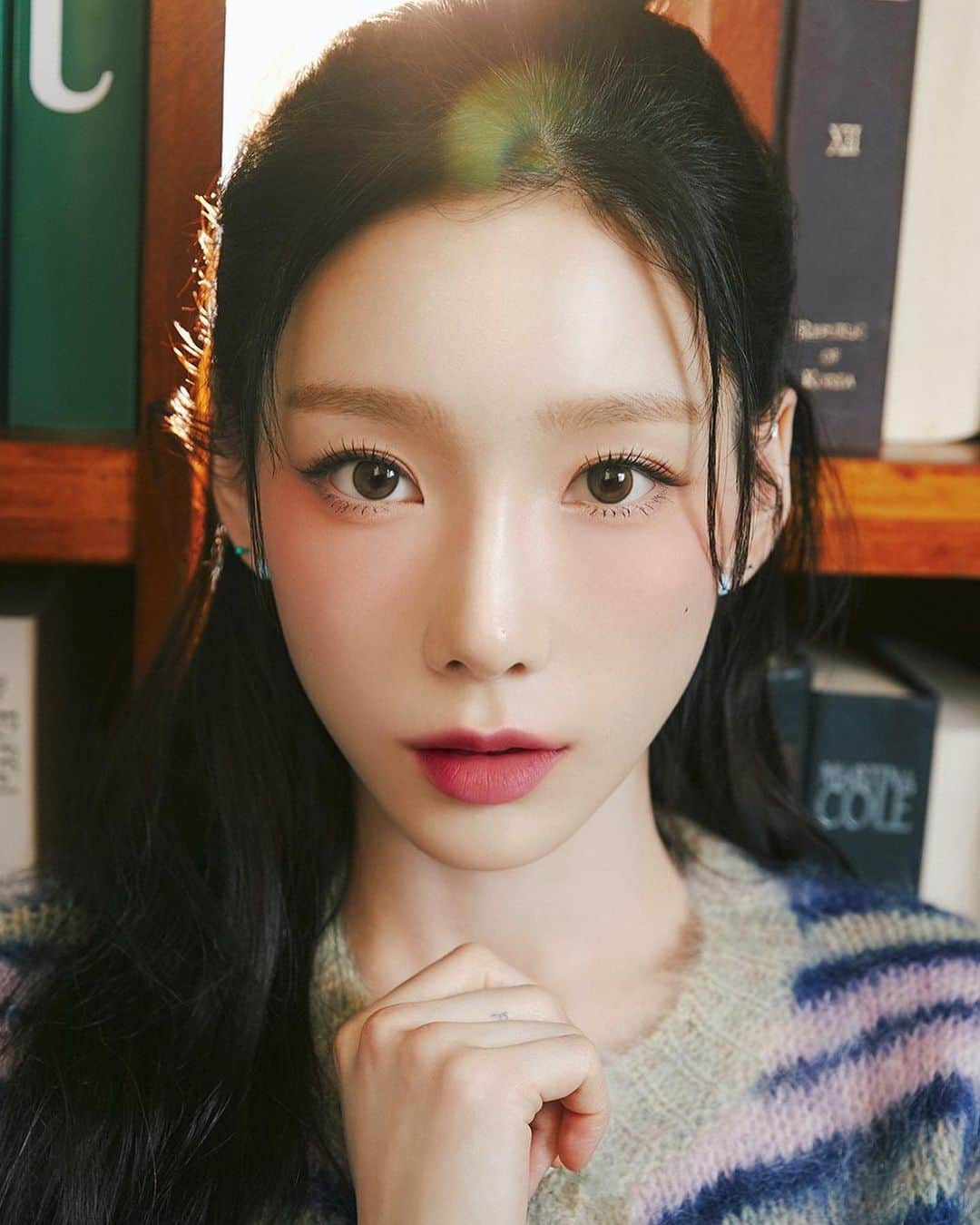 TAEYEONのインスタグラム：「Taeyeon x Benefit 💋💄  @taeyeon_ss  #태연 #TAEYEON」