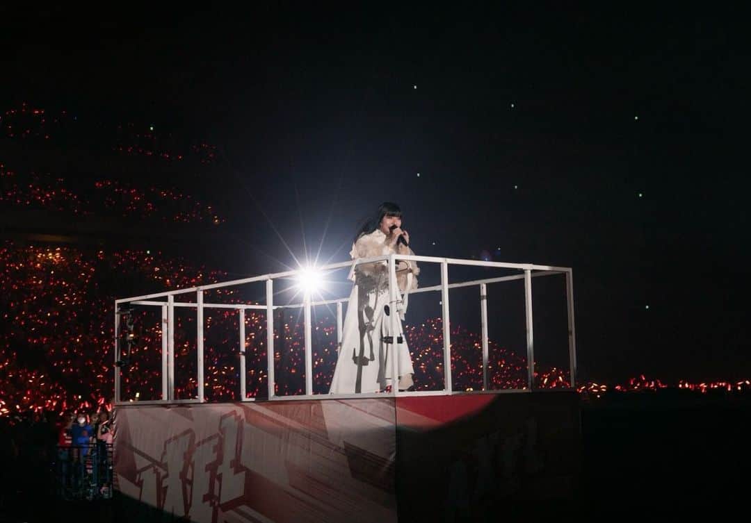 ASCAさんのインスタグラム写真 - (ASCAInstagram)「『Animelo Summer Live 2023 -AXEL-』  M1.リンネ M2.Howling  Day3、声出し解禁のアニサマ 最高の叫びと景色をありがとう🐺 初トロッコ、アニサマ最速説...?!❤️‍🔥  9月からの東名阪ツアー 新しい声で全身全霊向かいます。 声出しに、遊びに来てくださいっ ▶︎asca-official.com/info/archive/?…  #anisama #mahouka #EDENSZERO #ASCA #asca_jp #sacramusic #goodmusic #music #newrelease #newmusic #photography #photooftheday#portraitgames #earth_portraits #moodygrams #vscoportrait #fashion #japan #anime #anisong #Spotify #Applemusic #LINEMUSIC #portraitpage」8月27日 23時09分 - asca_jp