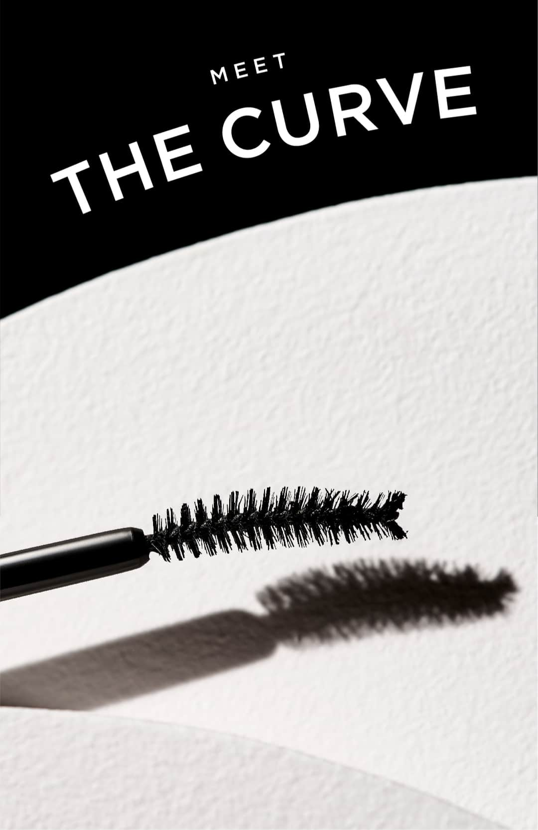 Motives Cosmeticsのインスタグラム：「Meet the Curve. Our crescent-shaped brush separates and coats each lash from root to tip and helps lift and curl the lash.」