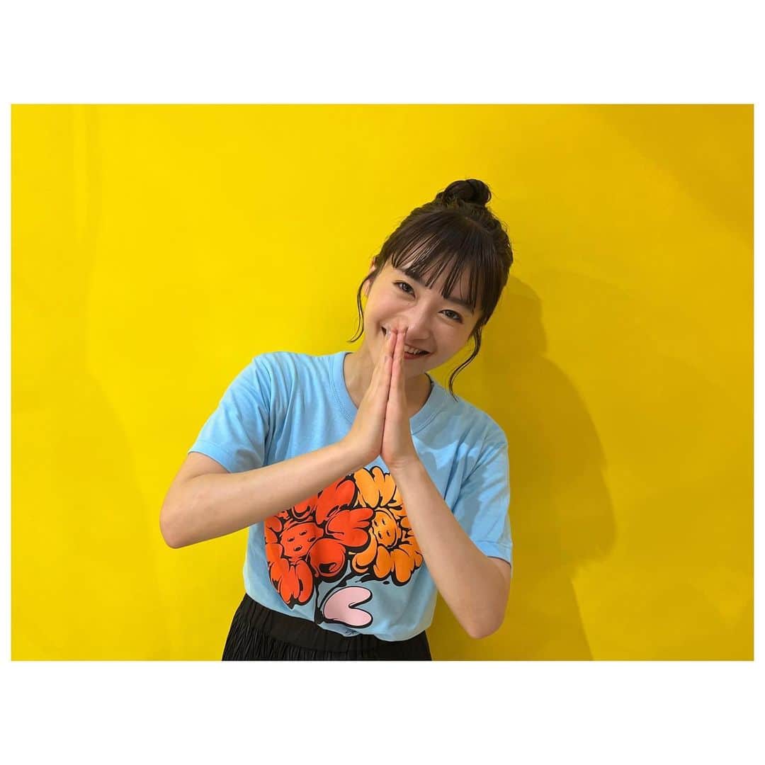 のインスタグラム：「#24時間テレビ　 ありがとうございました！！🕊  今まで一視聴者として参加していた24時間テレビに地元福岡でステージに立てているのが不思議な感覚で、すごく楽しかったです！✨  会場に足を運んでくださった皆さんが温かく、一致団結し拍手など、沢山盛り上げて下さったおかげで、最高に心が繋がりました❣️  FBSのスタッフさん、共演者の皆様も、笑顔が絶えない現場で本当に楽しかったです！！  福岡大好きです！(´༎ຶོρ༎ຶོ`) またの機会にお会いできるよう頑張ります！  ありがとうございました！」