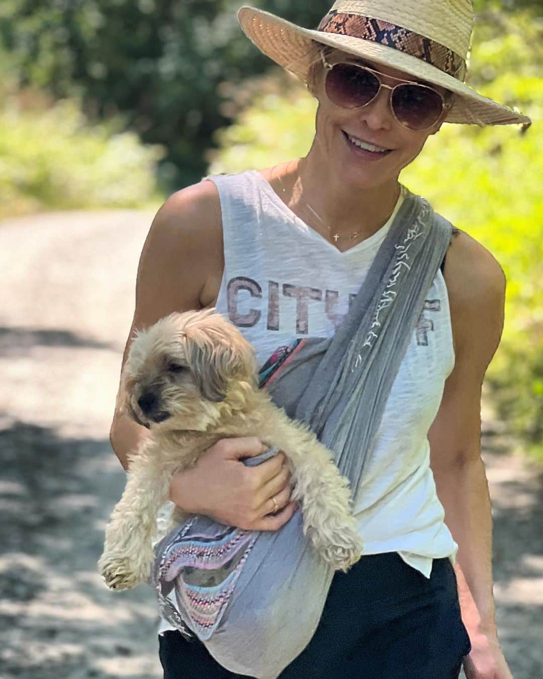 ジョシー・ビセットのインスタグラム：「Forever in my heart  Rest in Peace  My little guy 💕」