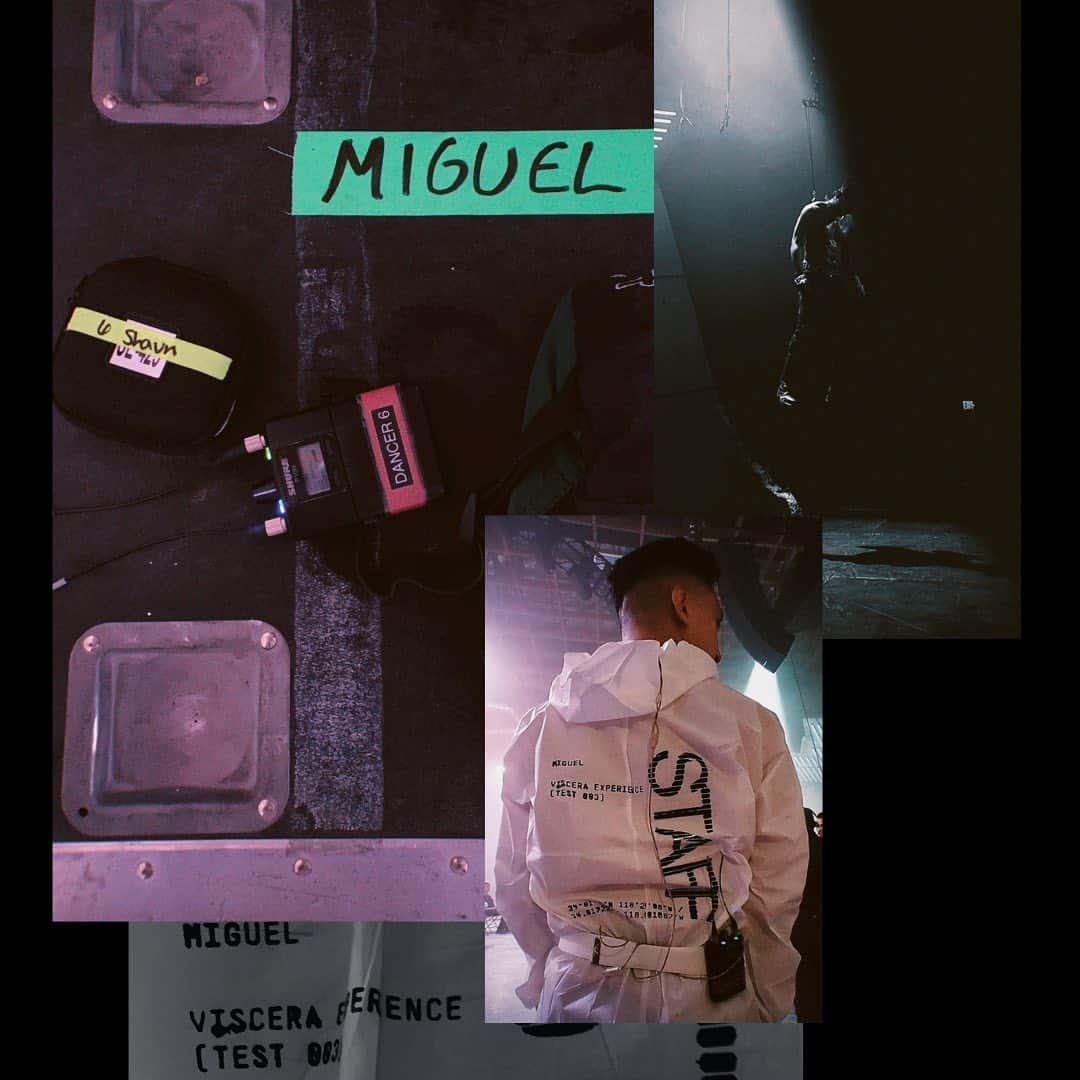 ショーン・エバリストさんのインスタグラム写真 - (ショーン・エバリストInstagram)「To rock the stage with and for your vision is a dream manifested into reality 🖤🔪 @miguel 🤝 You already know!! 🐐  @toogiesaurus 🦖 All the feels my friend🥹You the best, truly! Thank you SO much for bringing me in once again🙇🏻‍♂️ for being all that you are, a true facilitator of energy. 👑 It means the world!!  To the fellas, @alekzsamone @jakejacus @vzion8 @jscoachman wow we did that!! 🫂 what a treat to be around you all, I felt so grounded together.   I find myself wanting to piece words to express myself about this moment but I’m still processing it to be honest. All I know is how big this was for me, how good it felt inside and how present I was for it. What in the universal timing and alignment?! 🤯  “I accept and I am worthy of all that I desire” - M」8月28日 0時02分 - shaunevaristo