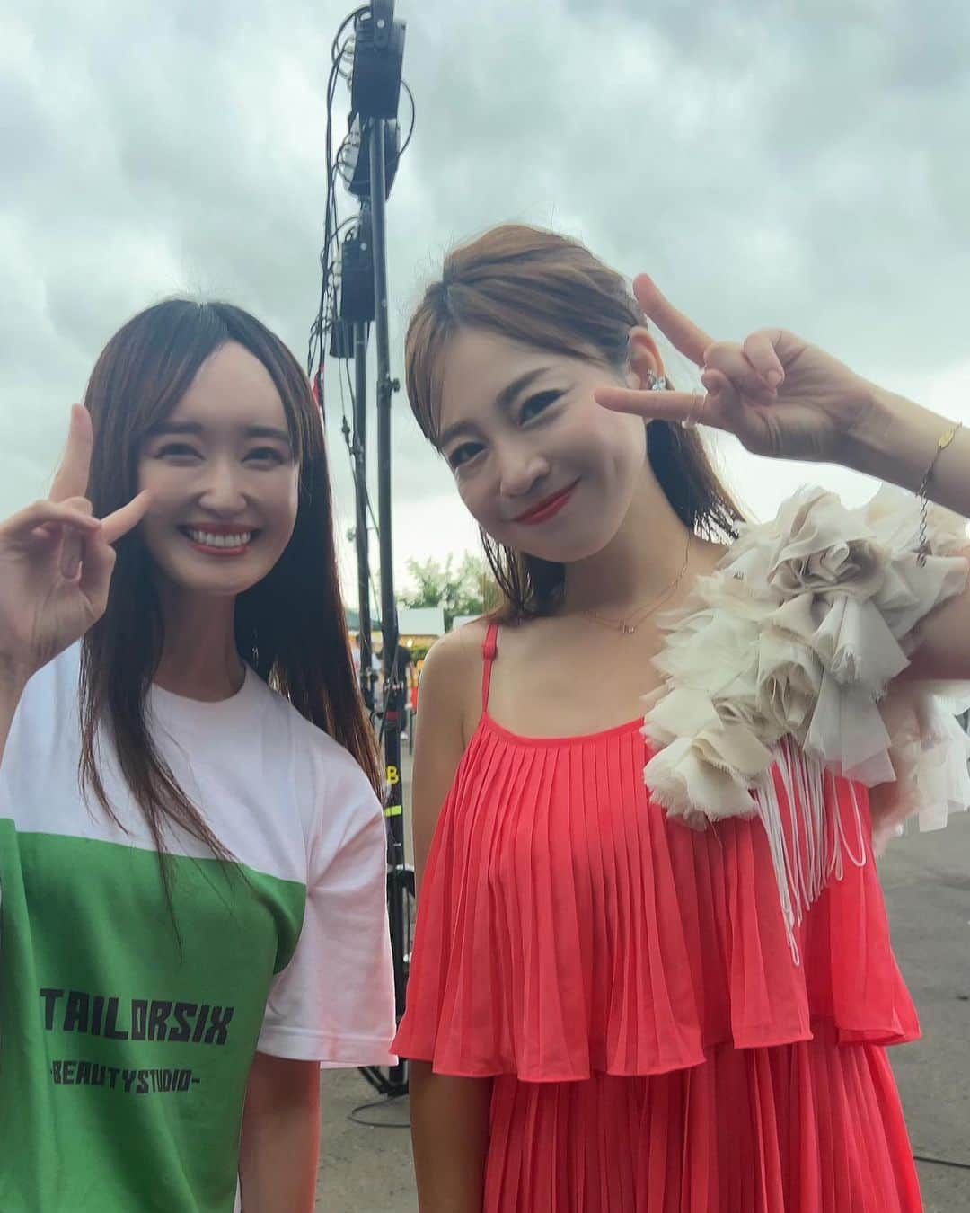 白い雪乃さんのインスタグラム写真 - (白い雪乃Instagram)「豪雨&雷の中 @TAILORSIXを代表して イベントのお手伝いをさせていただきました✨ erica様は可愛すぎてひっくり返りました。  #hollywoodbrowlift #ハリウッドブロウリフト #hbl #眉癖改善 #眉毛サロン #眉毛デザイン #眉毛スタイリング #眉毛メイク #アイブロウメイク #眉メイク #眉スタイリング #レナレビ #クッションブロウ #TAILORSIX #tailorsix #札幌アイブロウ」8月27日 15時26分 - shiroi.yukino