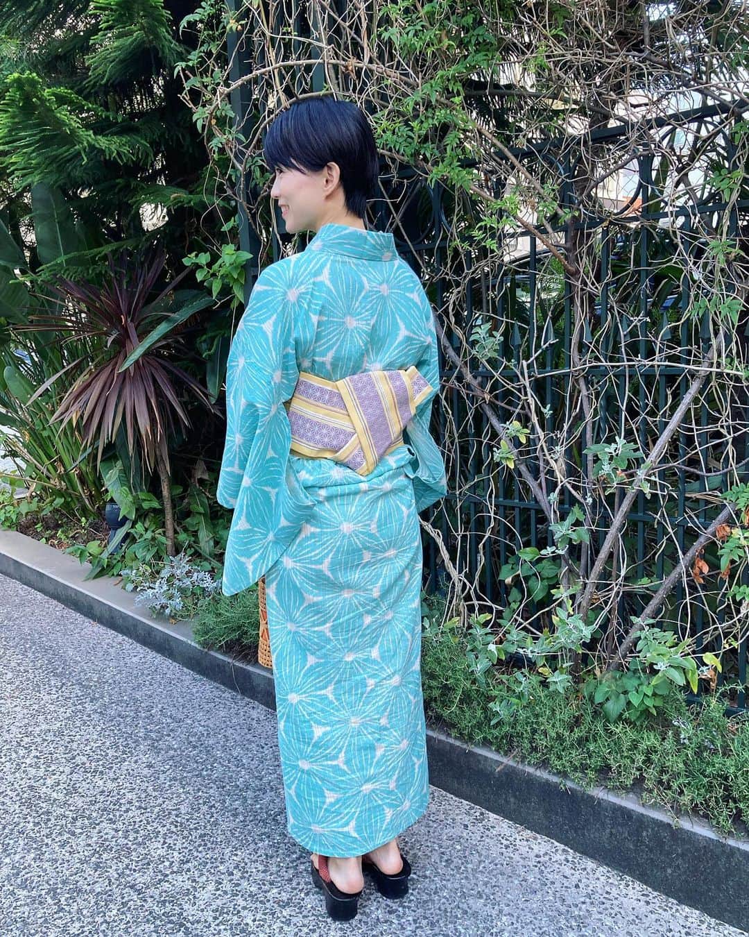 原田佳奈さんのインスタグラム写真 - (原田佳奈Instagram)「・ ・  久しぶりに浴衣を着ました。  もう少し涼しくなったら、また着物生活を再開しようかなと思ってます。  自分時間をもっと充実させたいな。  #浴衣 #地元のお祭りへ #yukata #kimono」8月27日 15時59分 - kanaharada1211