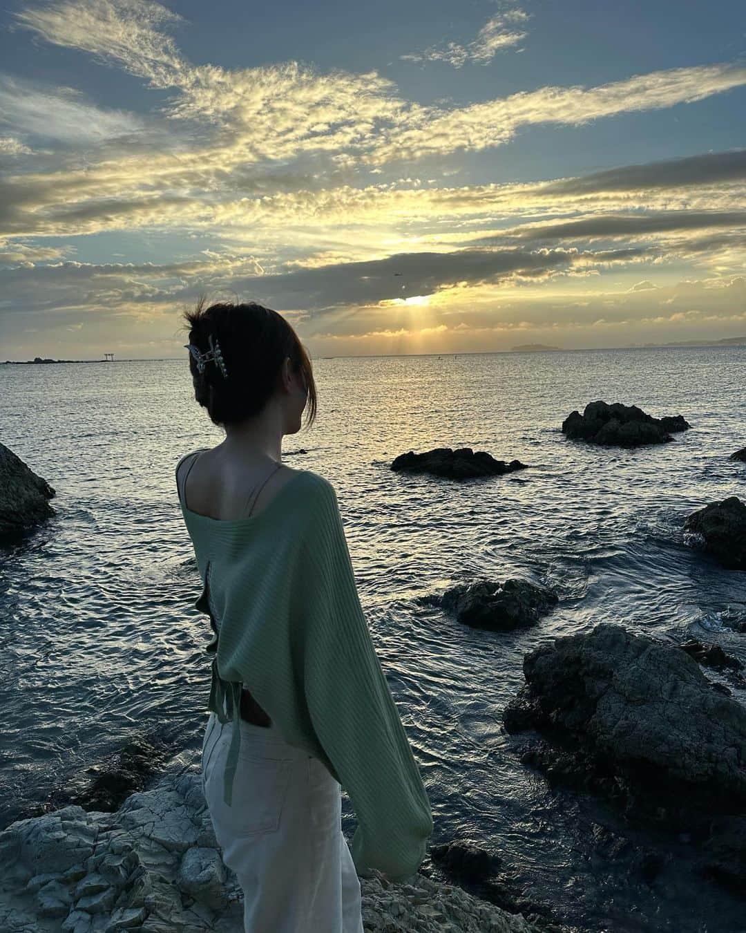 美月さんのインスタグラム写真 - (美月Instagram)「黄昏時が好き。 . #美月 #fypシ」8月27日 16時01分 - lxxe_myself.8