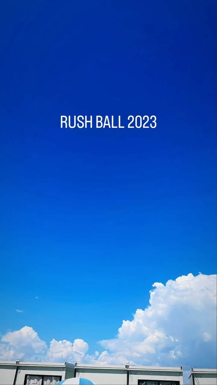 菅波栄純のインスタグラム：「最高だった…ありがとうございました  「RUSH BALL 2023」  泉大津フェニックス #rushball2023 #ラシュボ #rushball  #thebackhorn #ロックバンド #ロック #ギター男子 #ギタリスト  #バンド #邦ロック #邦ロック好きな人と繋がりたい #邦ロック好きと繋がりたい #邦ロック垢 #音楽好きと繋がりたい #バンド好きな人と繋がりたい」