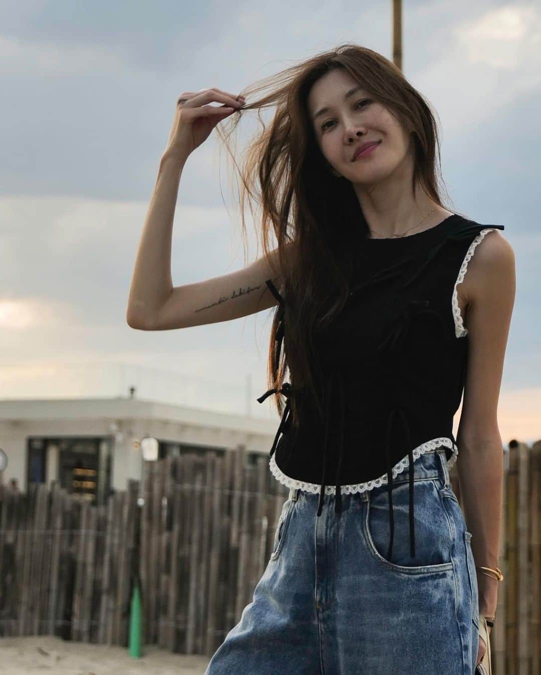 ユン・ヘジンのインスタグラム：「강원도 올만에 진짜 좋드라👍🏻🖤  #어제 #당일치기」