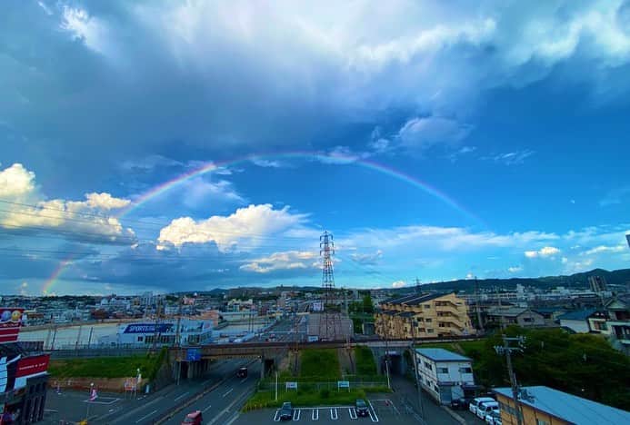黒川忠文さんのインスタグラム写真 - (黒川忠文Instagram)「虹見れた🌈」8月27日 17時35分 - kurokawatadafumi