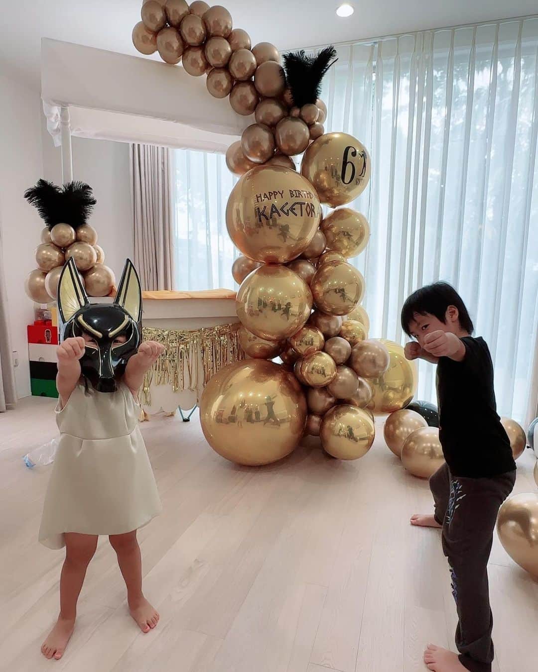 アレクサンダーのインスタグラム：「カゲトラの誕生日パーティー開催🎉🥳🎂 #誕生日パーティー」
