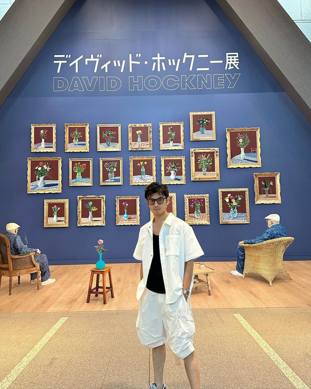 チェン・ボーリンのインスタグラム：「㊗️40歲🔵✨✨✨」