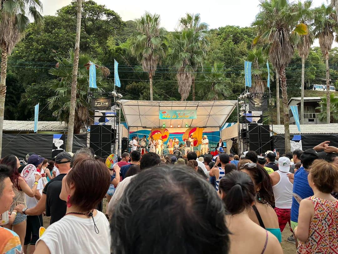 深町健二郎のインスタグラム：「Los Van Van El mejor❣️」