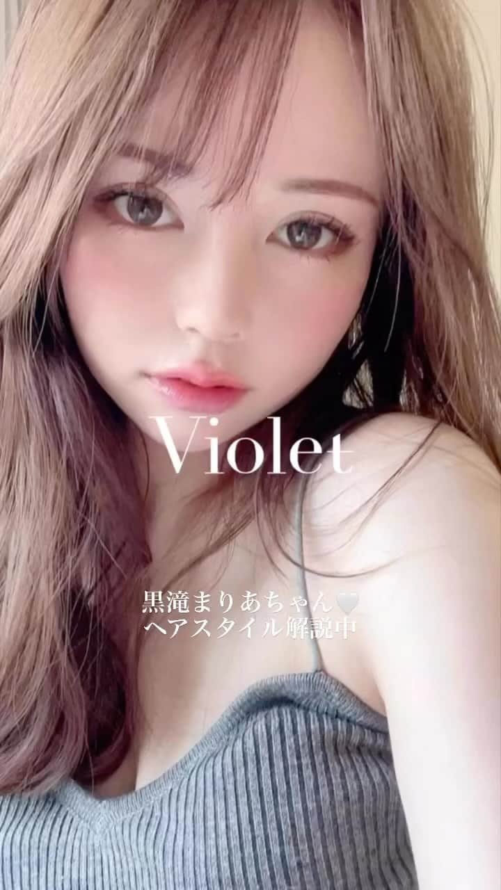 前原穂高のインスタグラム：「まりあちゃんスタイル どんどん増えていく〜🤍🤍🤍🤍  #美容室Violet #艶感 #くびれ #外ハネ #コテ風パーマ #韓国ヘアー #髪質改善トリートメント #ヨシンモリ #外ハネパーマ #くびれセミディ #ウルフ #寒色系カラー #ふわミディ #シースルーバング #小顔カット #大人可愛い #ハイライト #前髪カット #斜めバング #かきあげバング #ほだかっと #ほだからー #前原穂高」