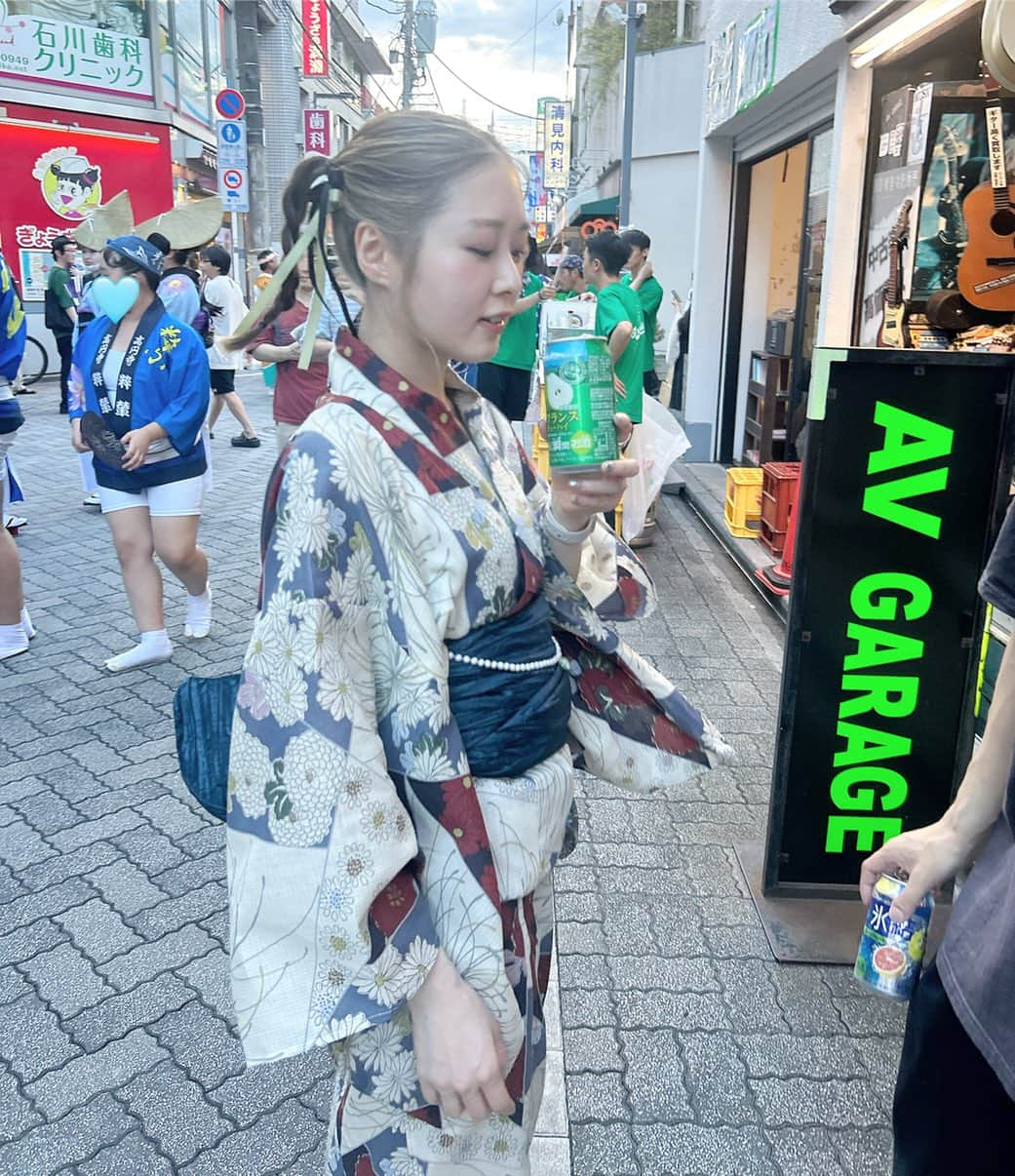 MIOさんのインスタグラム写真 - (MIOInstagram)「浴衣10数年ぶりに着た🩵たのしかったな〜 #浴衣　#yukata #」8月27日 19時02分 - gmow_1122