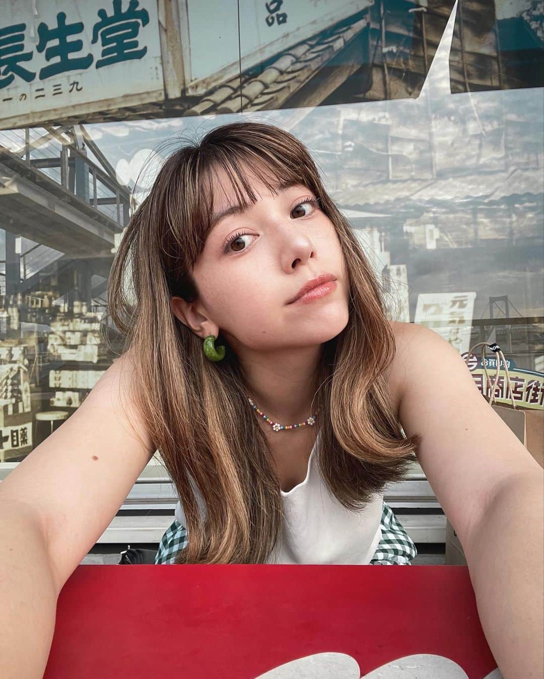 峯りあなのインスタグラム：「夏の夕方はお台場でたこ焼きが最高なんだぜ!! 異論は認めん!! くぅぅぅうｯｯ!!🐙🍻」