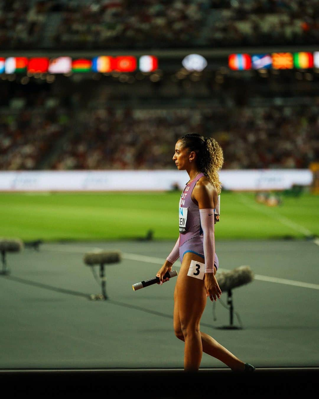 Laviai NIELSENさんのインスタグラム写真 - (Laviai NIELSENInstagram)「one more dance tonight in this magical stadium 🧚🏽‍♀️   4x400m final… we’re ready to give it our all out there 🫶🏽   📸 @lela__labs」8月27日 19時49分 - laviai