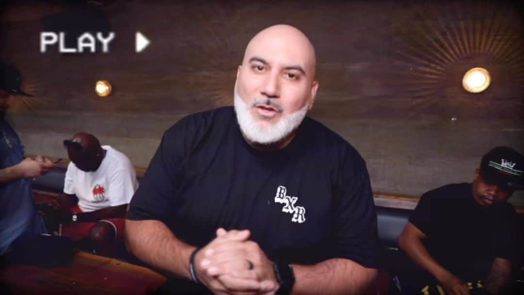 のインスタグラム：「You live & learn I was a pup in the game and a lot of these cats mentioned been knowing me and like I’ve said I don’t hate none of these folks I just wish it all could have been a different way. @drinkchamps  @therealnoreaga @whoscrazy much love from the Regulator.」