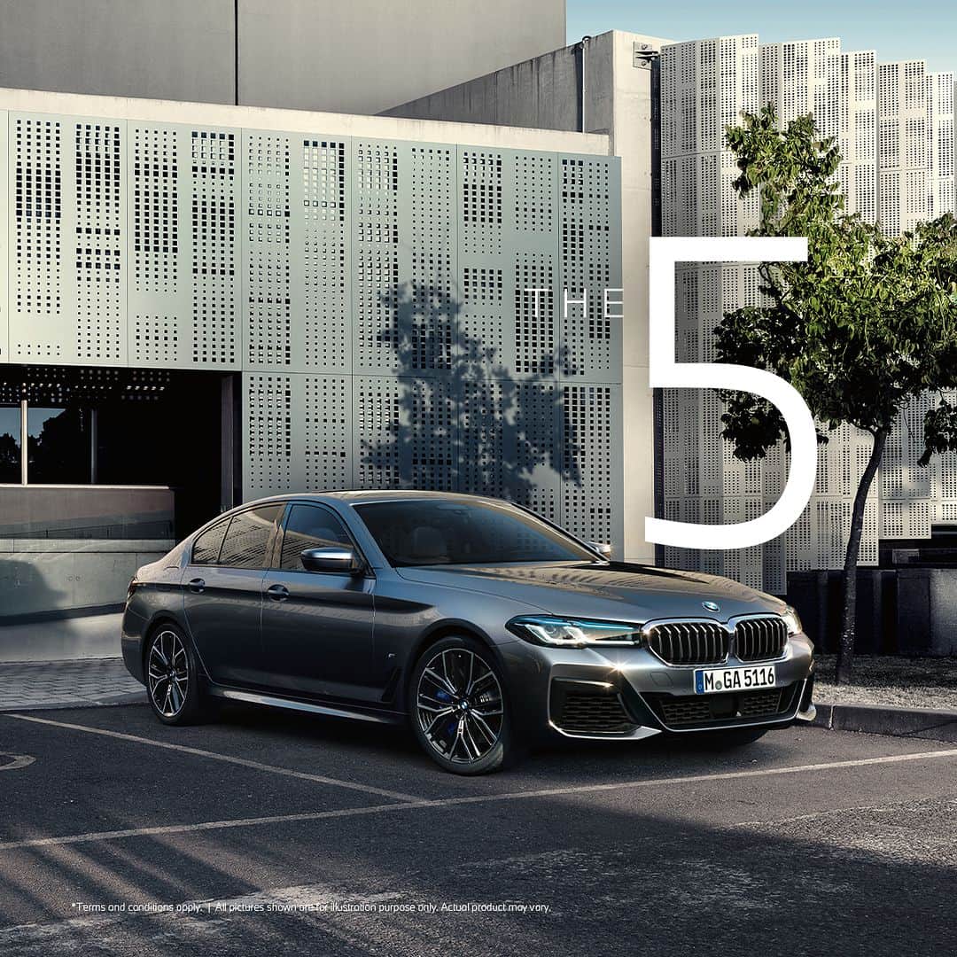 BMW Thailandのインスタグラム：「THE 5 ยนตรกรรมที่ได้รับการออกแบบมาเพื่อตอบโจทย์ผู้บริหารอย่างครบครัน โดดเด่นด้วยภายในห้องโดยสารที่สะดวกสบายยิ่งกว่าใคร พร้อมสะท้อนให้เห็นถึงความหรูหราและภูมิฐานในทุกมิติ  #BMW #BMWTH #JOYisBMW #สุนทรียภาพแห่งการขับขี่ #THE5」
