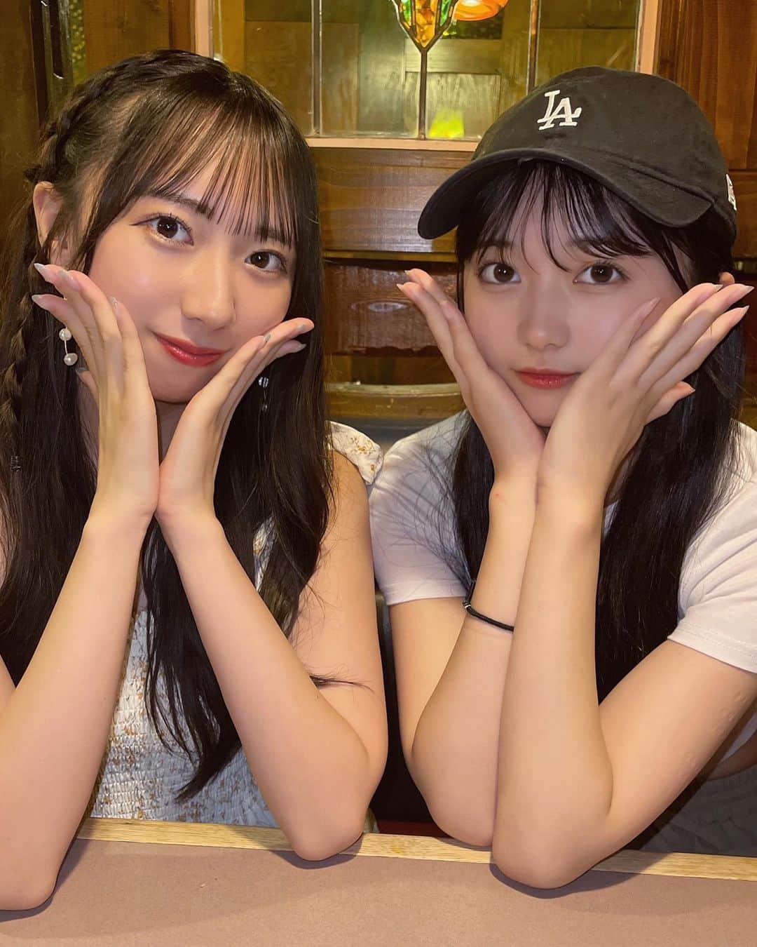 のインスタグラム：「姉妹似てますか？👩🏻‍❤️‍👩🏻 @title_noa」