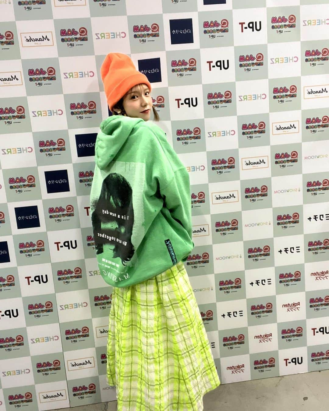 米山穂香さんのインスタグラム写真 - (米山穂香Instagram)「@ JAM EXPO 2023 #zipper さんとのコラボファッションショーに出演させて頂きました！  とても貴重な経験ができて嬉しかった、横アリランウェイすごかったよ、、(語彙力)  そして素敵なお洋服を着させていただきました、全部可愛くて全部欲しくなっちゃった…🫶🏻カラーコーデかわいすぎ🥹」8月27日 20時35分 - oh_km_3