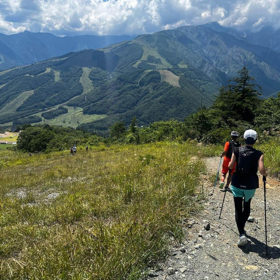 重盛赳男さんのインスタグラム写真 - (重盛赳男Instagram)「白馬岩岳登ってきました⛰️ 記録見たら8月ほぼ初ラン…😇  #ヤッホートレイルランニングツーリング #teamthrob #hungerknockoriginals #fullmarkshakuba #トレイルランニング #トレラン #重盛赳男 #日焼けは一人前に気にする #アナウンサー」8月27日 20時39分 - shigemoritakeo