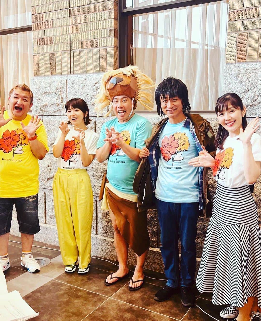 熊木杏里のインスタグラム：「24時間TV イオンモール松本からテレビ信州さんで 生放送、ミニLiveでした。  今年最後の夏のイベントに参加させて 頂きました。ありがとうございました。  実家に帰ったらすき焼きで るんるん🎵」
