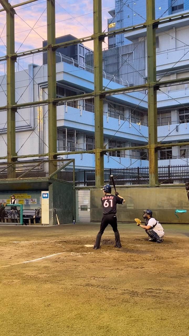 Rintarou Asari 浅利 琳太郎のインスタグラム：「満塁ホームラン打てて幸せすぎます 今日はいい夢見れそうです😴  สนุกเบสบอล」