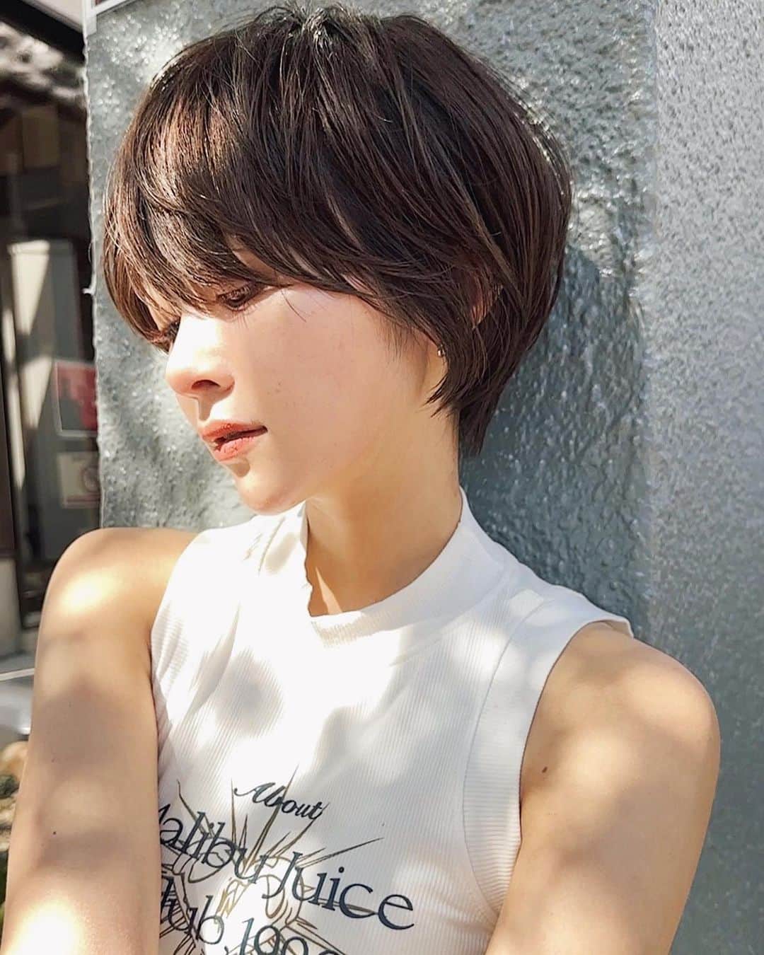 山内 大成 のインスタグラム：「(@yuzzz1111 )ショートボブ🧡ヘアカラーは【コバルトブルー×アメジストパープル】✨✨✨」