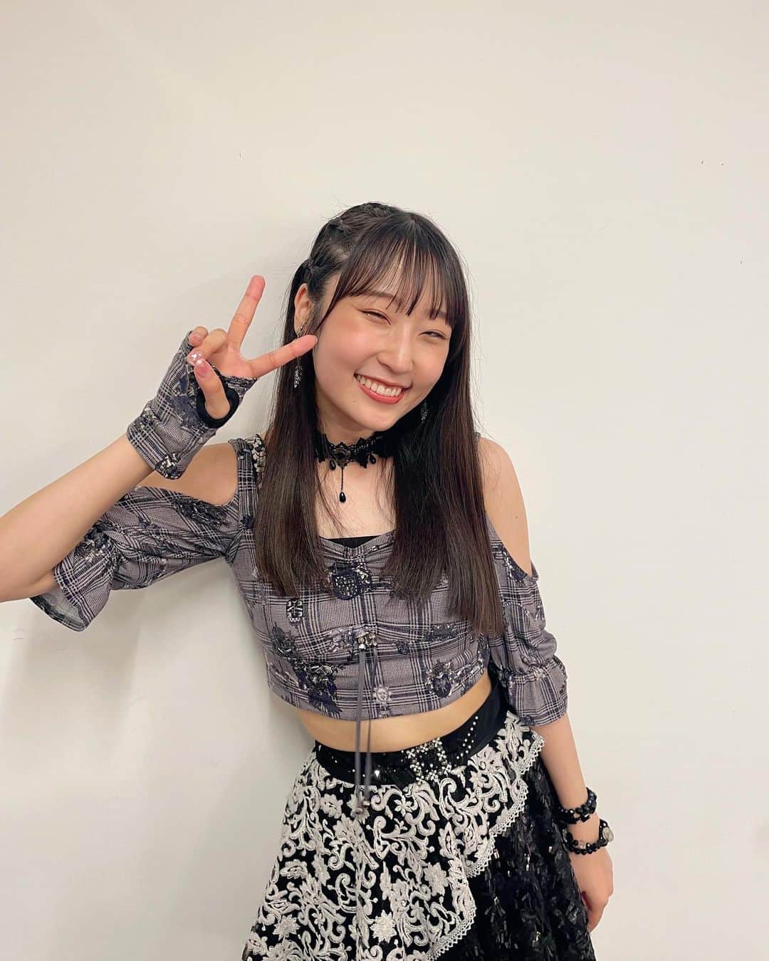段原瑠々のインスタグラム：「🌈  Juice=Juice 10th ANNIVERSARY CONCERT TOUR ～10th Juice～ Encore  TACHIKAWA STAGE GARDEN、ありがとうございました！！    Juice=Juice ベストセレクションアルバム『Juicetory』 2023年10月11日(水)に発売します！！ お楽しみに😊    #juicejuice #ベストセレクションアルバム #Juicetory #わーーい #段原瑠々」