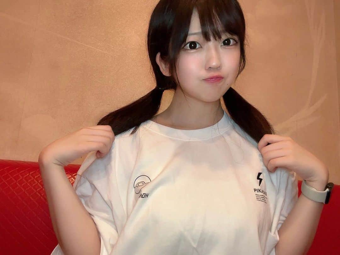 池田杏菜さんのインスタグラム写真 - (池田杏菜Instagram)「⚡️⚡️⚡️  Tシャツピカチュウのやつやねん  ほんとうは裏がかわいいのだけど かわいすぎるからみせなーい！  #ユニクロおんな  ⚡️⚡️⚡️」8月27日 22時28分 - ikestagram_o00