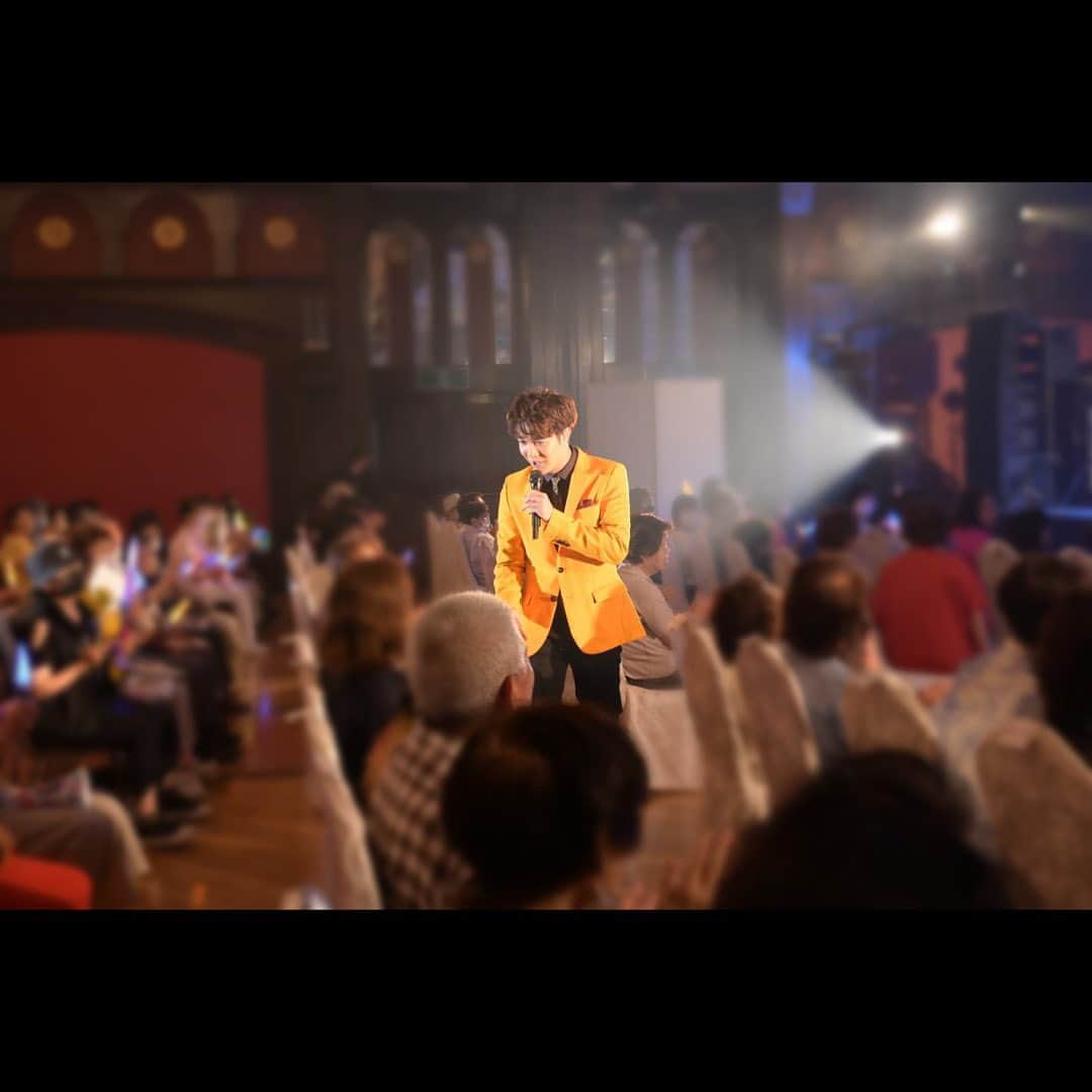 中澤卓也さんのインスタグラム写真 - (中澤卓也Instagram)「中澤卓也サマーコンサート in Dúo CEREZO🎤✨ 📸Photo by @shirahara 📸  昨日のコンサート、改めてみんなありがとう😎👍 最高に楽しかったです✨ 津南町の桑原町長も駆け付けて下さいました、ありがとうございました！  明日からは、演歌・歌謡曲ツアーが開幕します💪🔥  #白原写真館 #コンサート #デュオセレッソ #新潟 #上越 #津南町 #ふるさと大使 #ありがとうございました #handsmade #陽はまた昇る #中澤卓也」8月27日 22時44分 - takuya_nakazawa.118