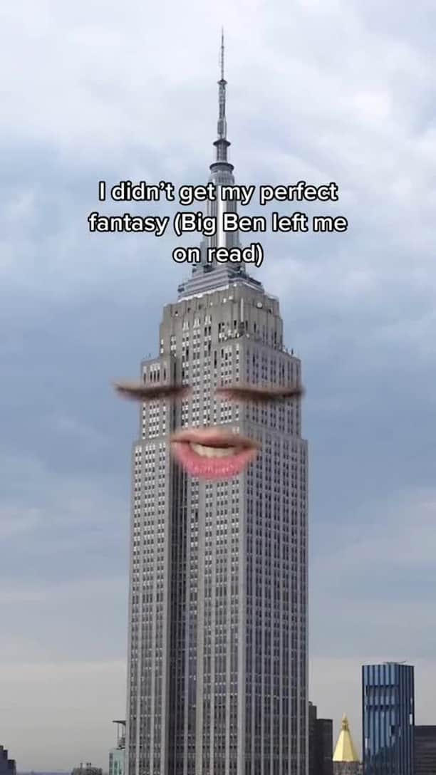 Empire State Buildingのインスタグラム：「Who leaves the Empire State Building on read?」