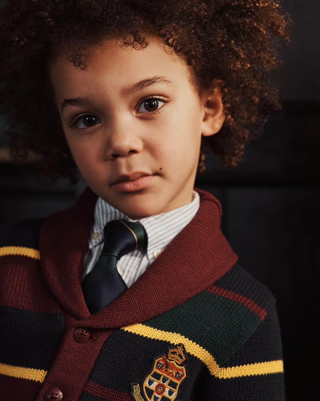 Polo Ralph Laurenさんのインスタグラム写真 - (Polo Ralph LaurenInstagram)「Welcome back the school year in our #RLKids cozy cardigans, pullovers, and sweaters.   See more kids’ #PoloRLStyle via the link in bio.   #PoloRalphLauren」8月28日 2時15分 - poloralphlauren