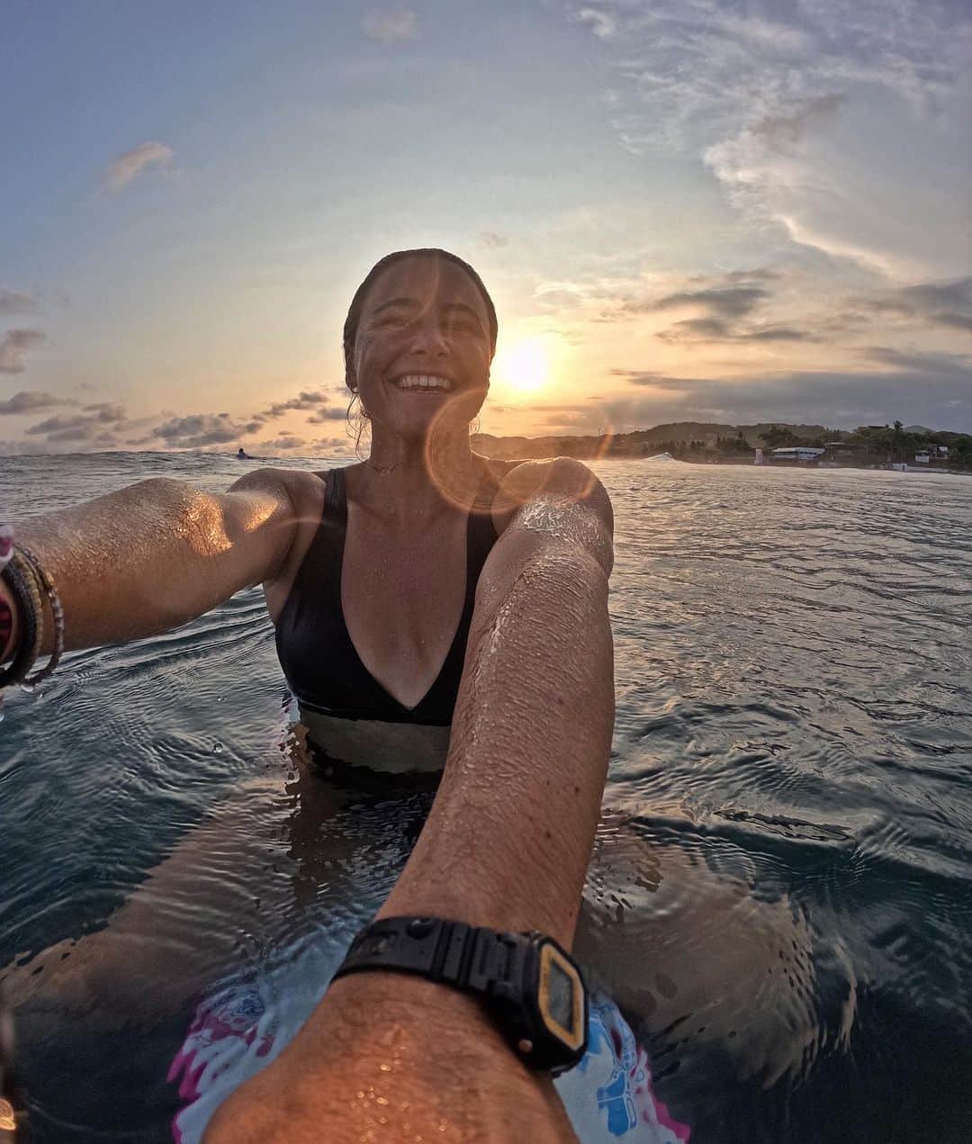 ジョアン・ディファイさんのインスタグラム写真 - (ジョアン・ディファイInstagram)「Seriously missing my other half ❤️‍🩹 #GoProAthlete #GoPro #Surfing」8月28日 2時47分 - johannedefay